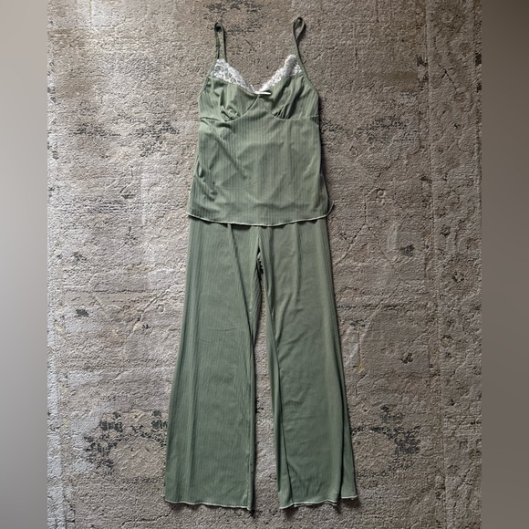 PJ Set - New - Picture 2 of 7